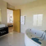 Rochatower 8f * بورتيماو